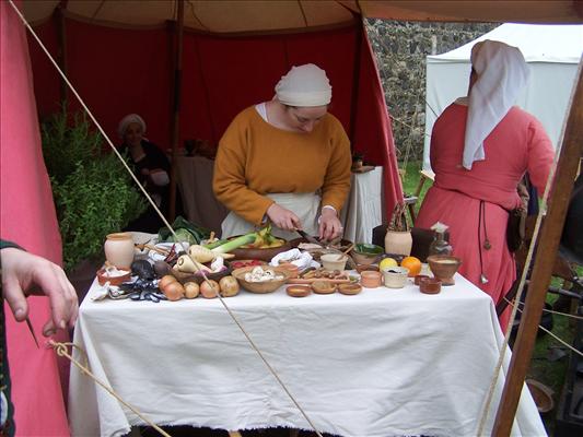 Real life exhibitions of food and discover the way people lived in the past